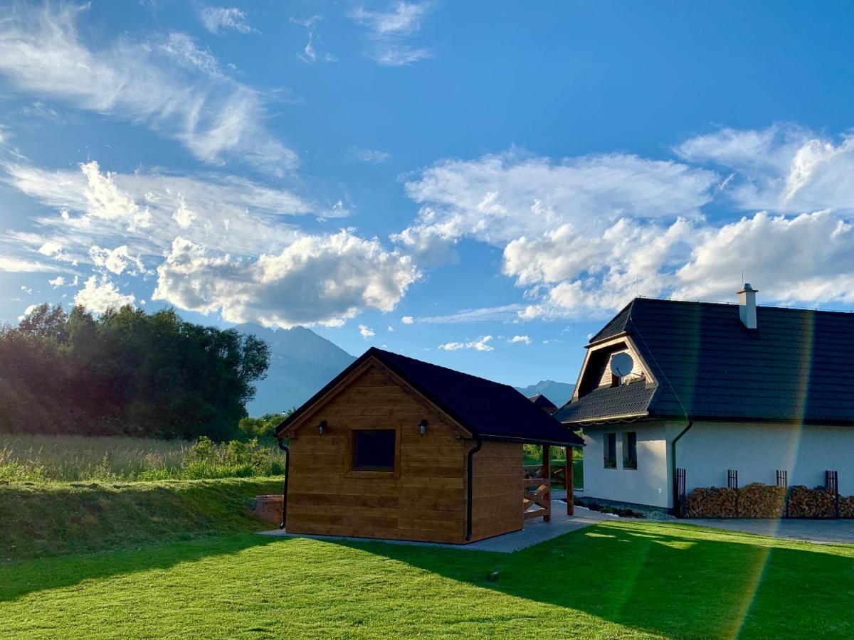 Domcek & Sauna Garden Стара-Лесна Экстерьер фото