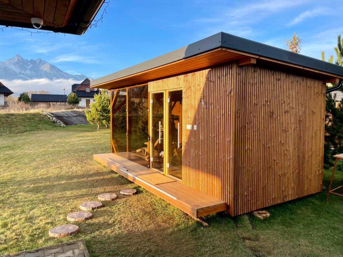 Domcek & Sauna Garden Стара-Лесна Экстерьер фото